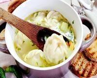 Суп картофельный с домашними пельменями - рецепт с фото