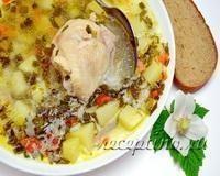 Щавелевый суп с куриными бедрышками, рисом и овощами - пошаговый фоторецепт