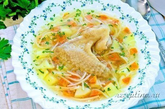 Суп с куриными крылышками и потрошками - рецепт с фото