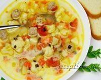 Суп с цветной капустой и мясными фрикадельками