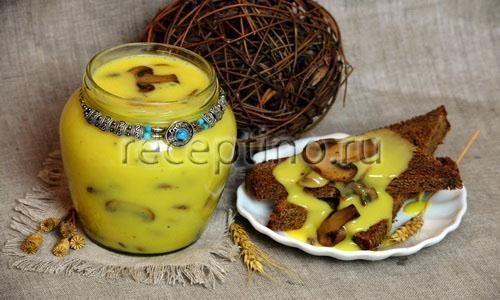 Домашний плавленый сыр с жареными шампиньонами - рецепт с фото