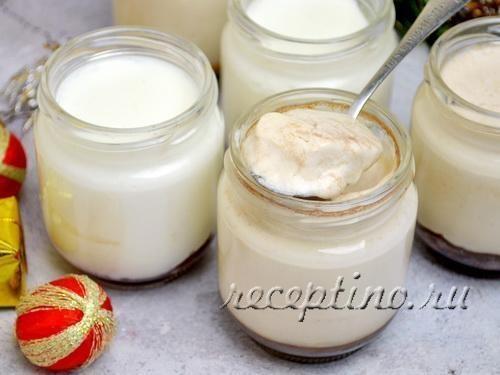 Домашний клубничный йогурт - рецепт с фото