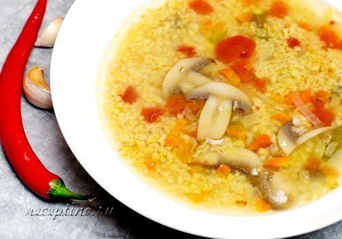 Пшеничный суп с шампиньонами и замороженными овощами - рецепт с фото