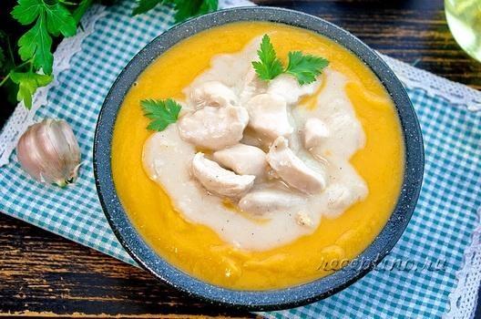 Овощной крем-суп с курицей в сметанном соусе - рецепт с фото