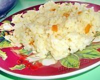 Рис с морковью и чесноком