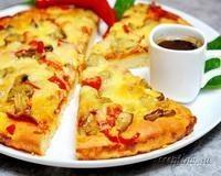 Пицца с шампиньонами, семгой, сыром моцарелла (бездрожжевое творожное тесто) - рецепт с фото