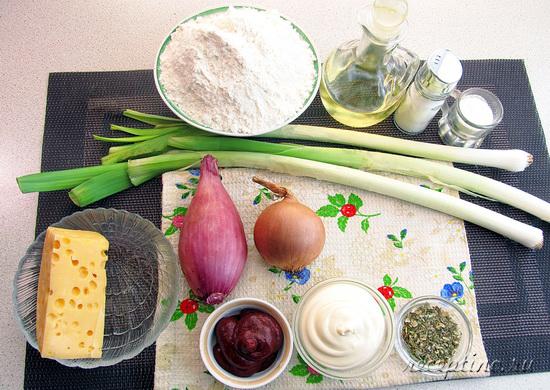 Продукты для луковой галеты с сыром. ш-0