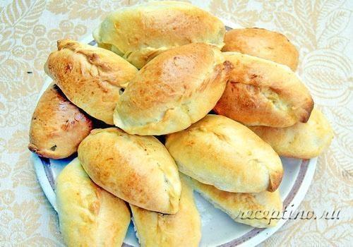 Вкусные пирожки на пшеничной заквасе - рецепт с фото