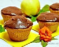 Бисквитные кексы с яблоками - рецепт с фото