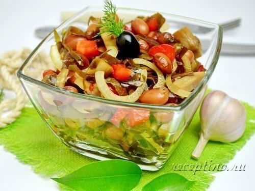Салат с морской капустой, фасолью, грибами - пошаговый рецепт с фото