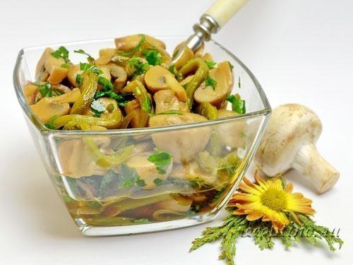 Салат с шампиньонами и болгарским перцем - рецепт с фото