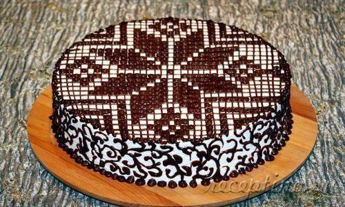 Бисквитный торт с шоколадно-кофейным кремом - рецепт с фото